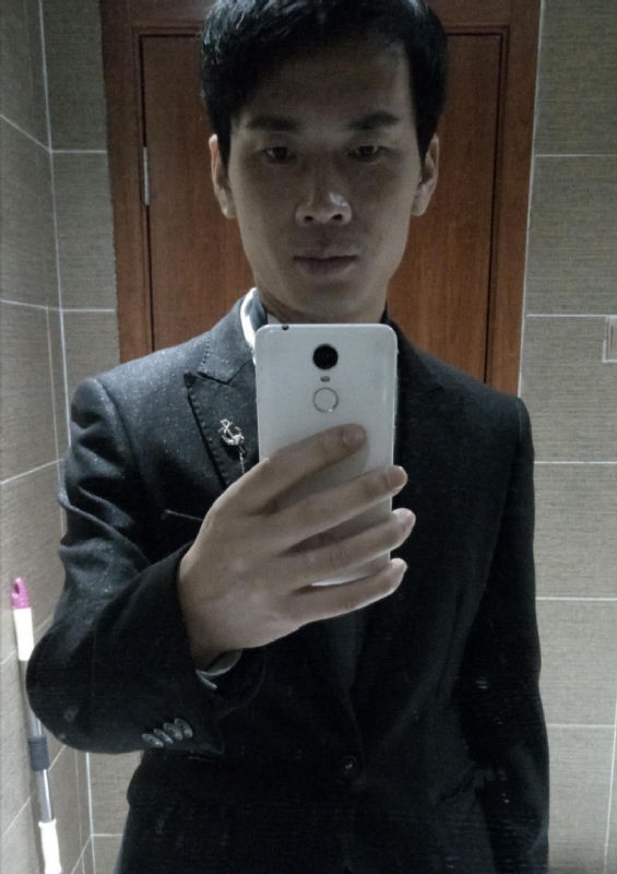 程先生的第二张照片--全国闪婚服务中心