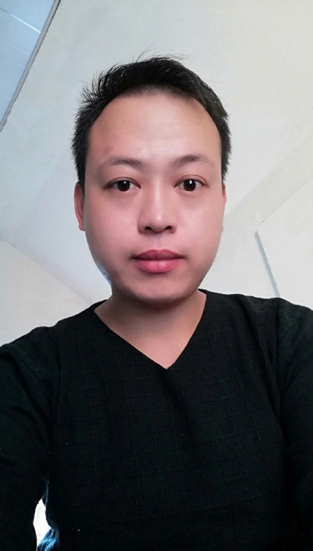 青鱼的第一张照片--全国闪婚服务中心