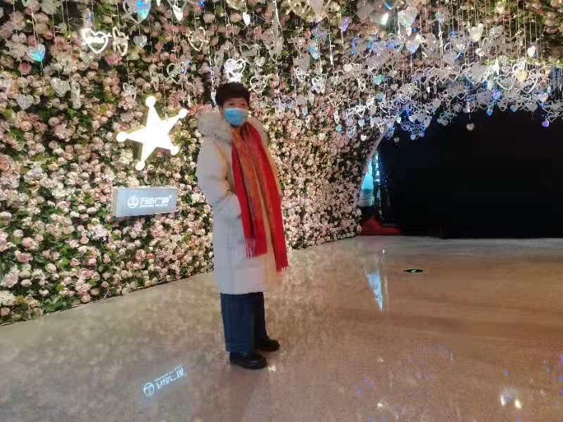 最长情的告白是陪伴的第一张照片--全国闪婚服务中心