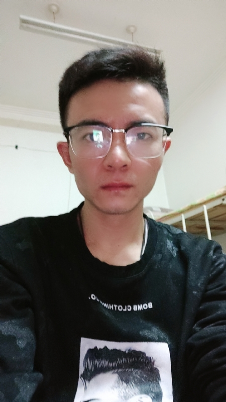 苗子的第一张照片--全国闪婚服务中心