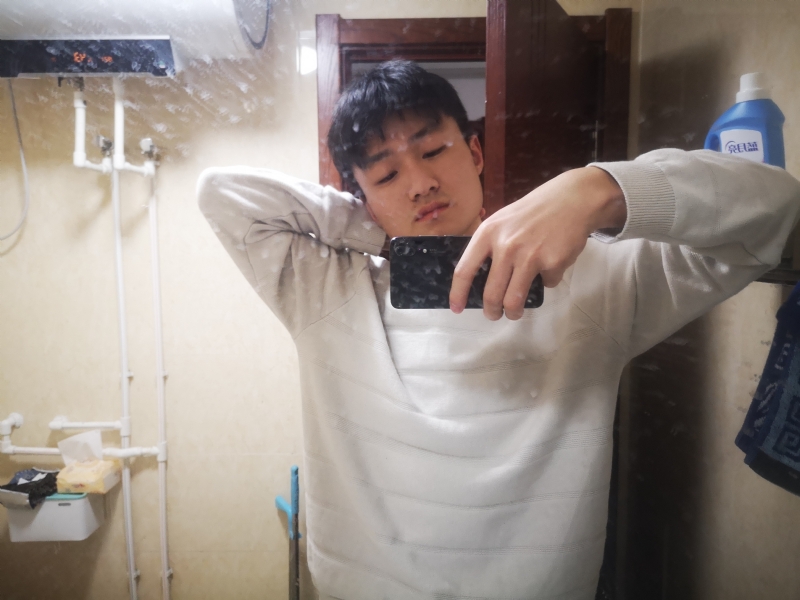 猪猪猪的第二张照片--全国闪婚服务中心