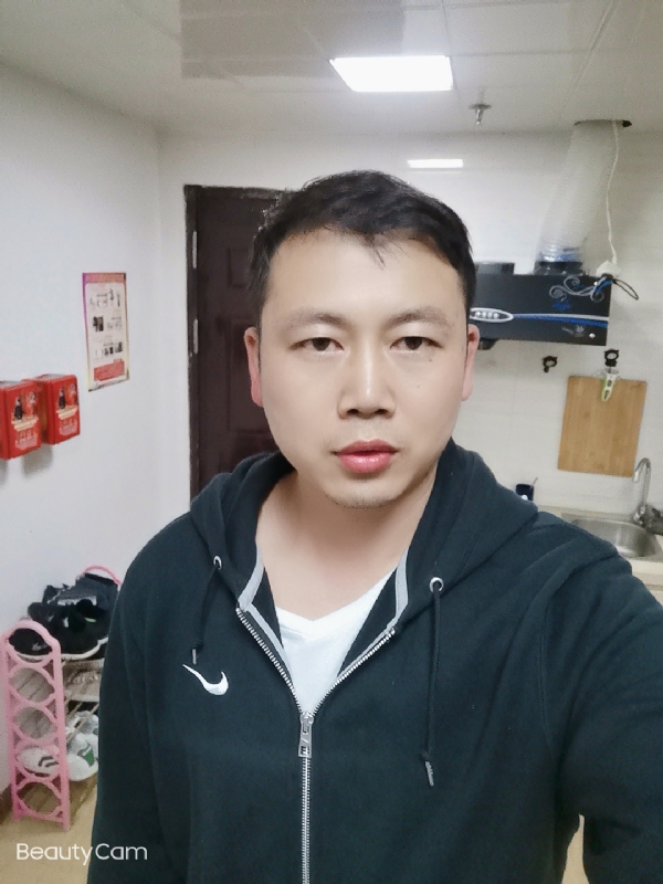 暖暖的风的第一张照片--全国闪婚服务中心