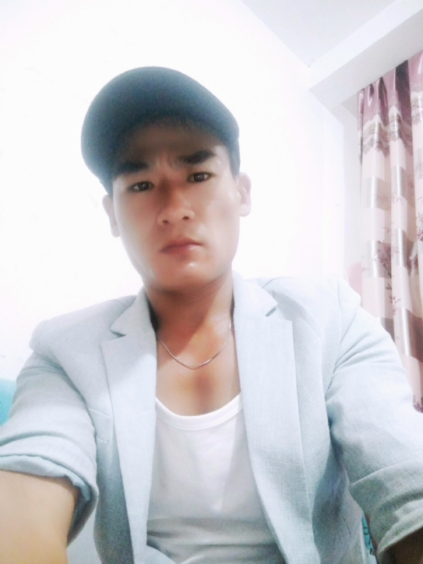 一若千金的第三张照片--全国闪婚服务中心