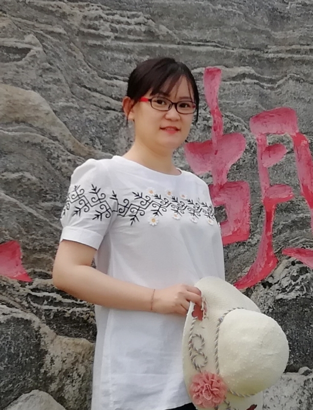 块块的第二张照片--全国闪婚服务中心