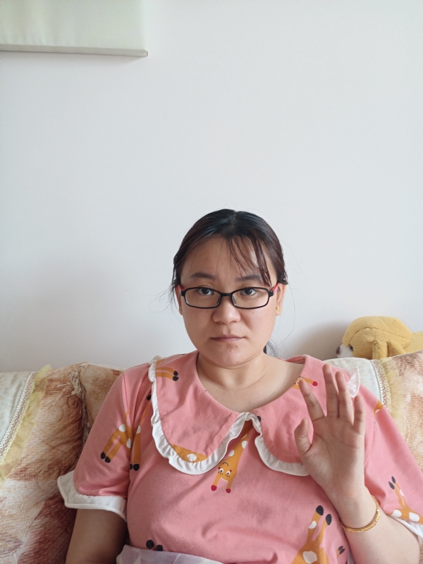 块块的第二张照片--全国闪婚服务中心