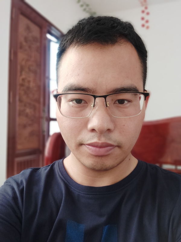 倚月飘衣的第一张照片--全国闪婚服务中心