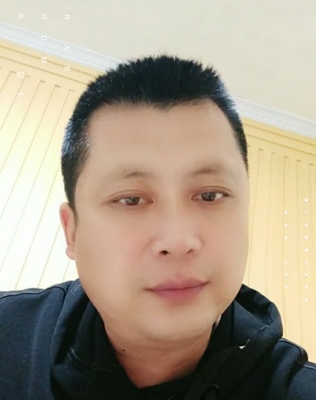 追梦者的第一张照片--全国闪婚服务中心