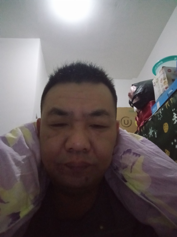 寂寞丑小鸭的第三张照片--全国闪婚服务中心