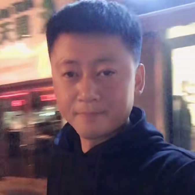屋顶拾荒人的第二张照片--全国闪婚服务中心