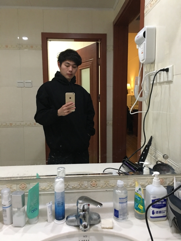 Murry的第二张照片--全国闪婚服务中心