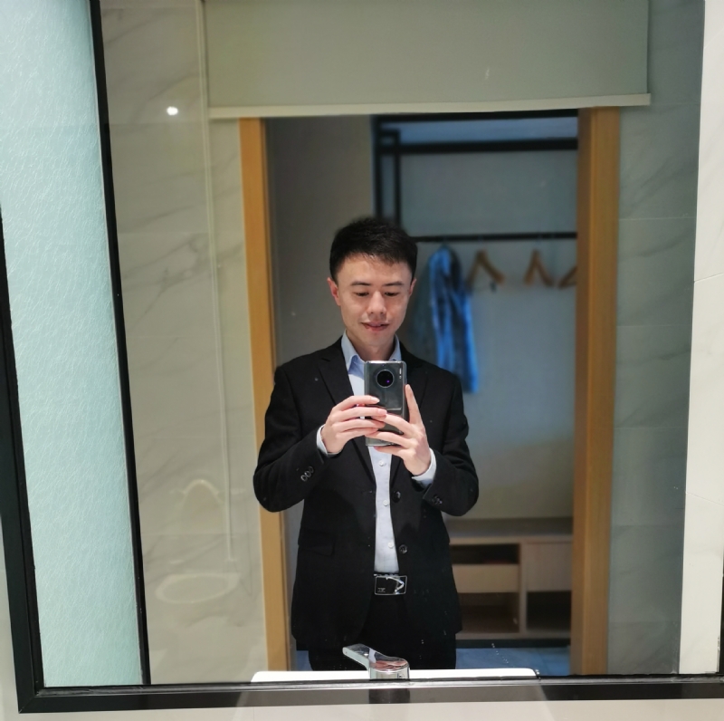 Lin的第三张照片--全国闪婚服务中心