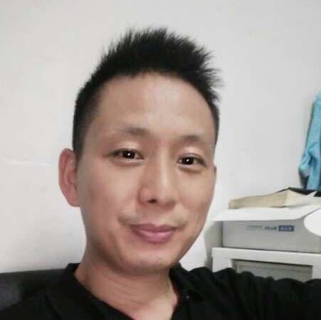 飘过的第一张照片--全国闪婚服务中心
