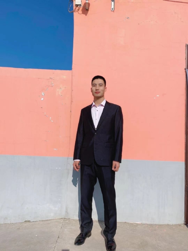 快乐生活的第一张照片--全国闪婚服务中心