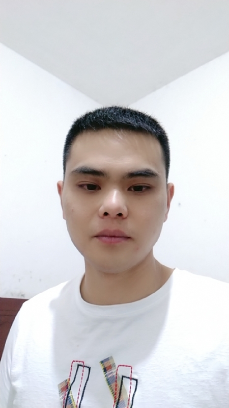空白的第一张照片--全国闪婚服务中心