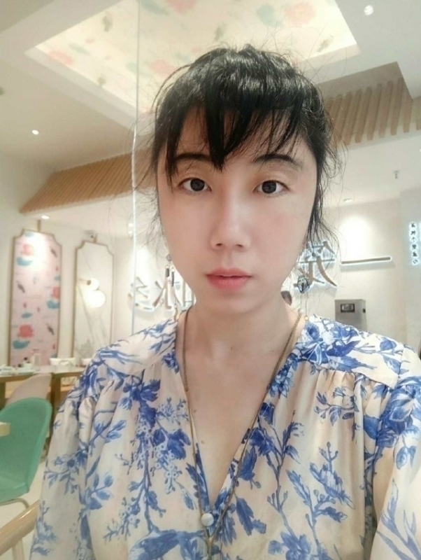 蜜糖的第一张照片--全国闪婚服务中心
