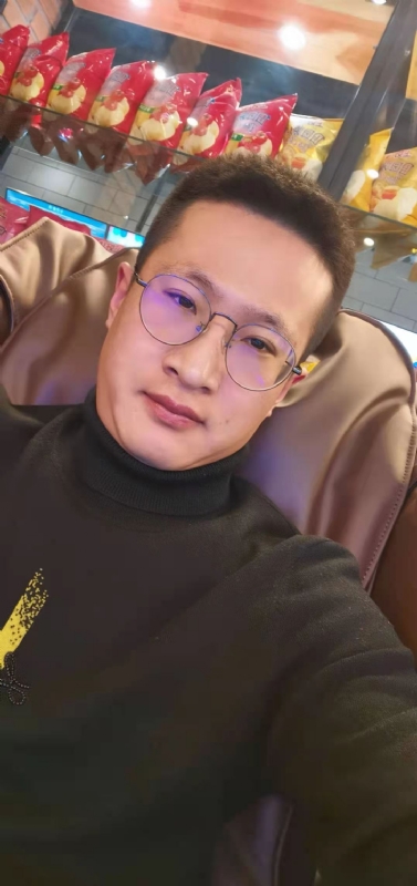 期待的第三张照片--全国闪婚服务中心