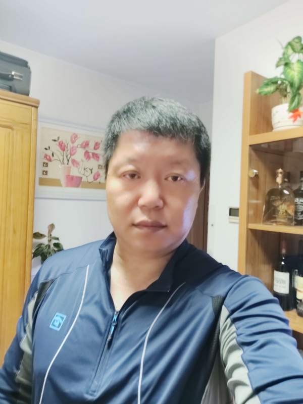 寻缘的第一张照片--全国闪婚服务中心