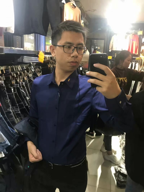 叶自飘零的第二张照片--全国闪婚服务中心