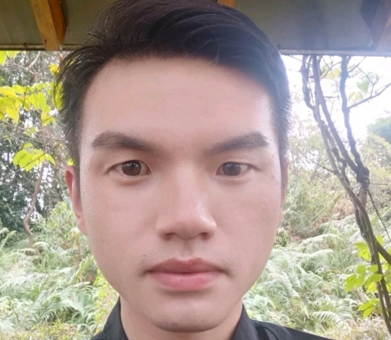 彬彬有礼的第二张照片--全国闪婚服务中心
