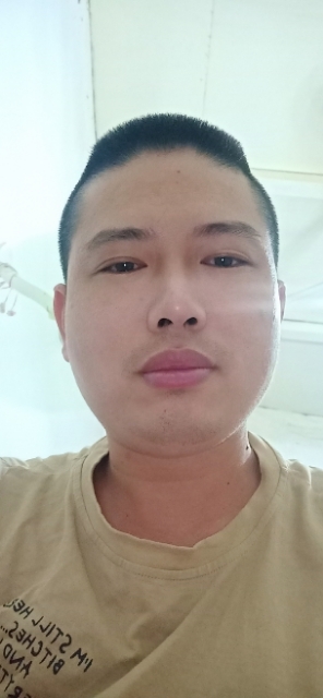 有心人的第二张照片--全国闪婚服务中心
