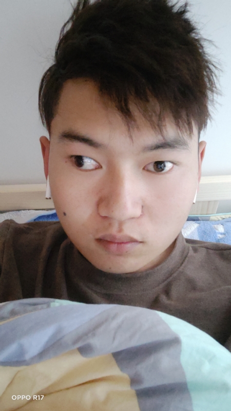 纪的第一张照片--全国闪婚服务中心