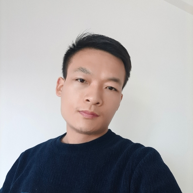火火的第二张照片--全国闪婚服务中心