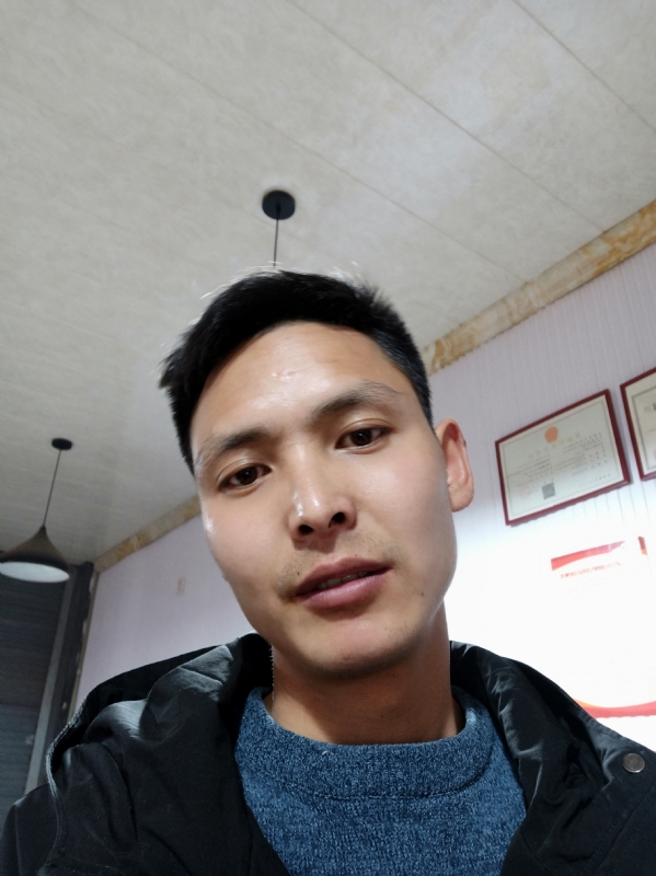 huihui的第一张照片--全国闪婚服务中心