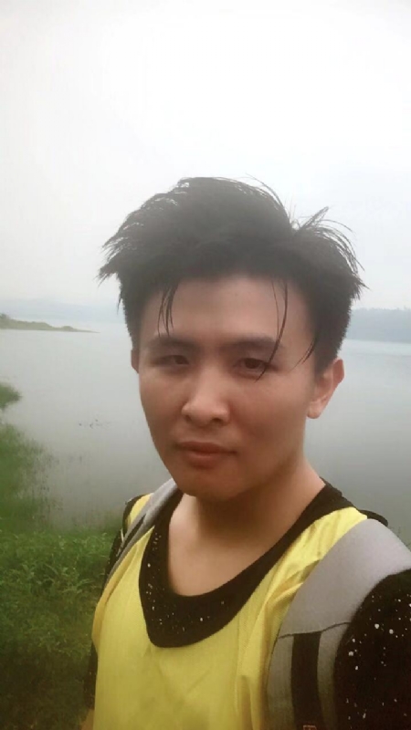 阳光与自由的第一张照片--全国闪婚服务中心