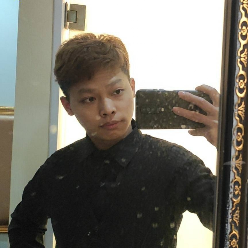 Ym.的第一张照片--全国闪婚服务中心
