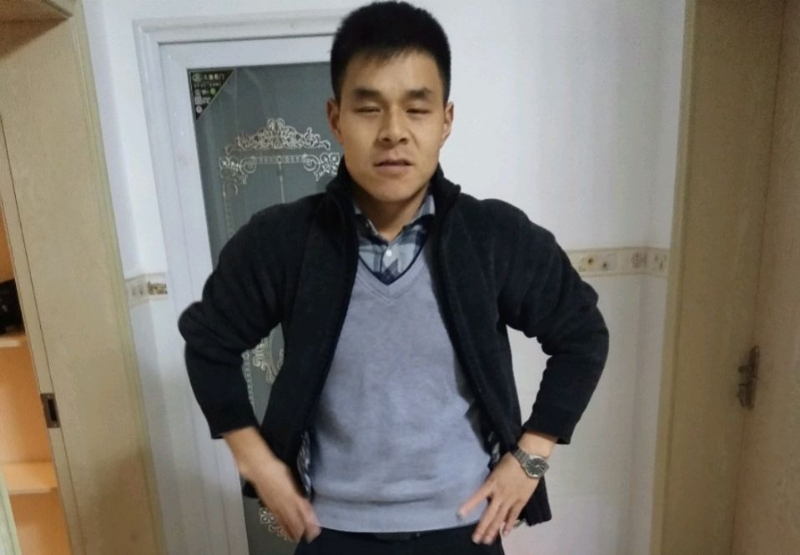 狼行天下??的第一张照片--全国闪婚服务中心