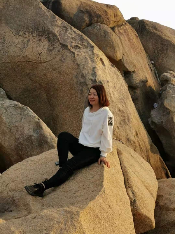 Lin的第二张照片--全国闪婚服务中心