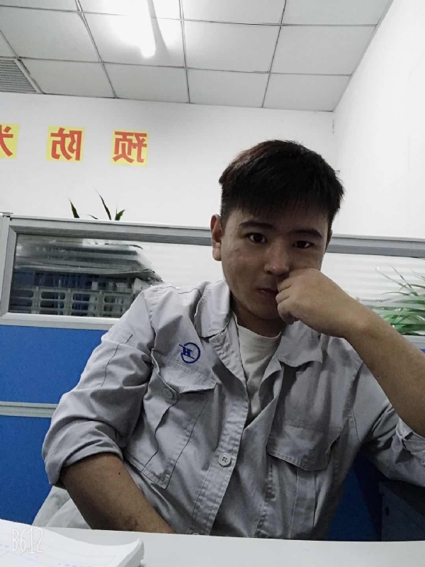 浮生若梦的第一张照片--全国闪婚服务中心