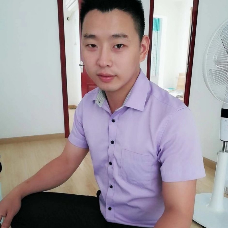追风的第一张照片--全国闪婚服务中心