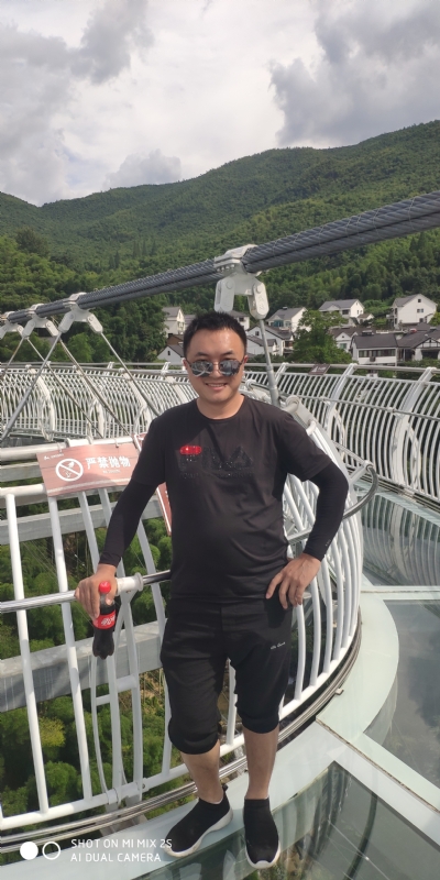 bu离bu弃的第一张照片--全国闪婚服务中心