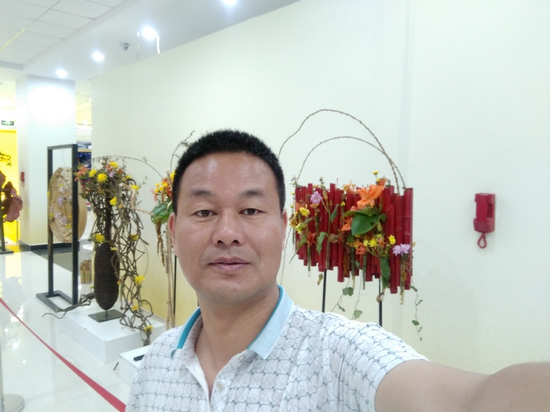 一点温馨的第二张照片--全国闪婚服务中心