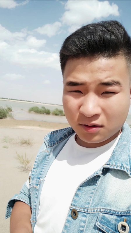 王强的第一张照片--全国闪婚服务中心