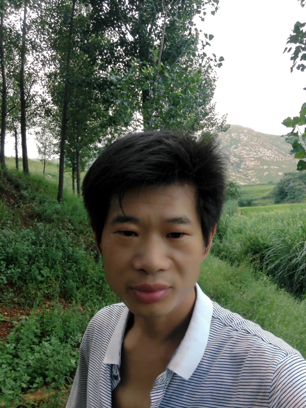 好男儿的第一张照片--全国闪婚服务中心