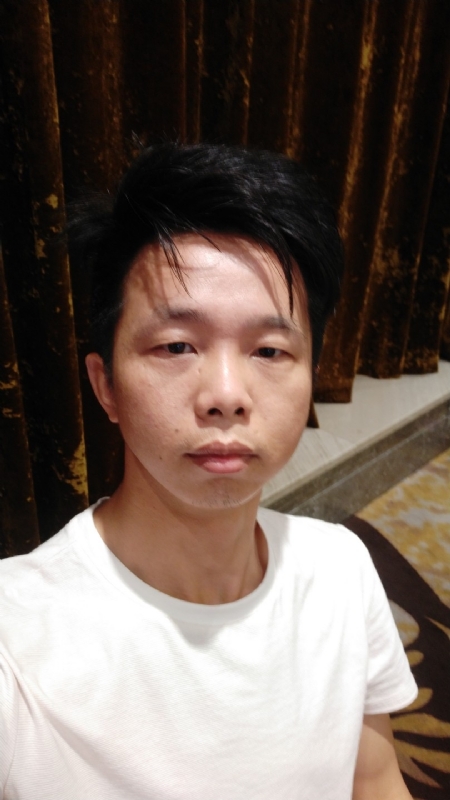 飞飞的第四张照片--全国闪婚服务中心