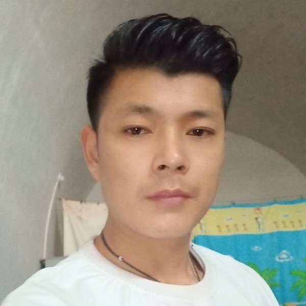 啊锋的第一张照片--全国闪婚服务中心