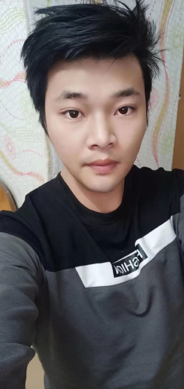 王冰的第一张照片--全国闪婚服务中心