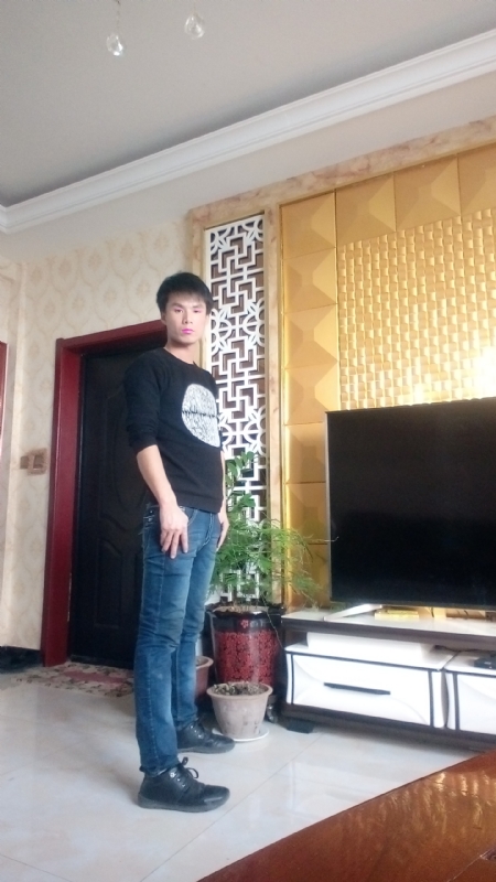仅此而已的第一张照片--全国闪婚服务中心