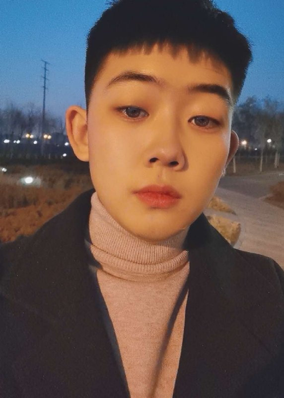 我有点吃不消的第三张照片--全国闪婚服务中心