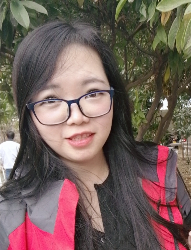 梨花的第二张照片--全国闪婚服务中心