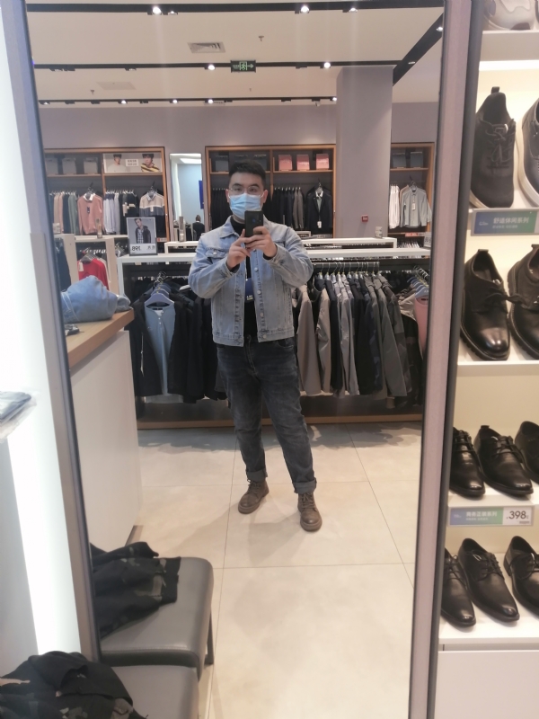 来吧来吧的第一张照片--全国闪婚服务中心