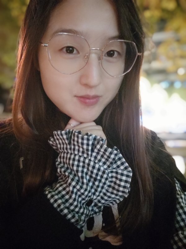木子田心的第三张照片--全国闪婚服务中心