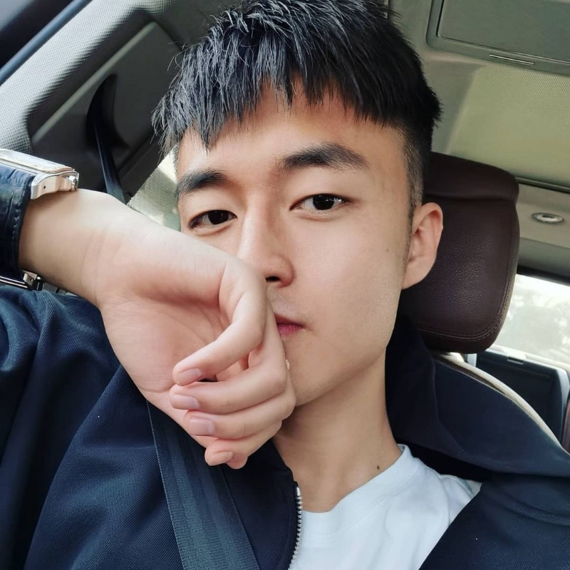 毅桦的第一张照片--全国闪婚服务中心