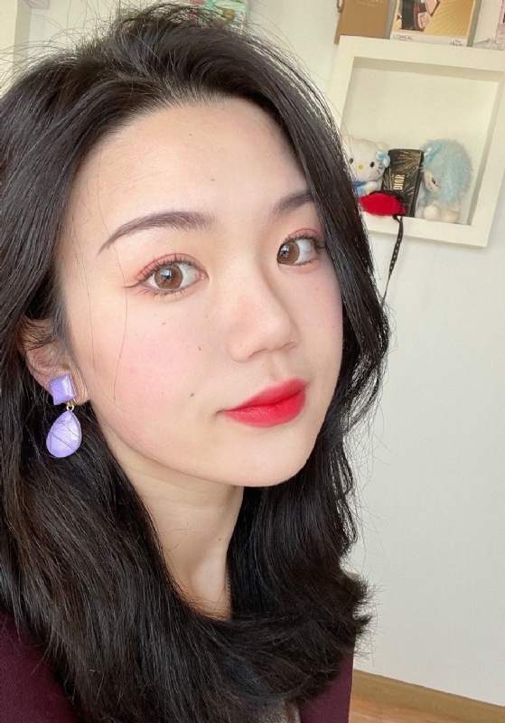 鱼鱼的第一张照片--全国闪婚服务中心
