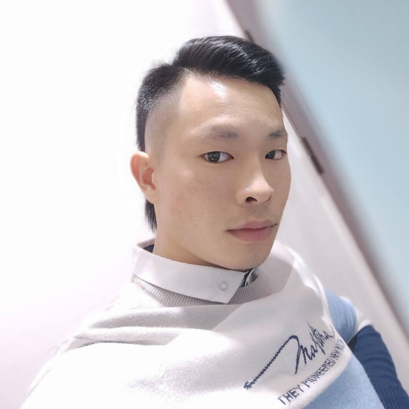 为爱付出的第一张照片--全国闪婚服务中心