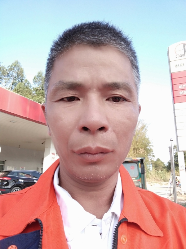 静候缘分的第一张照片--全国闪婚服务中心