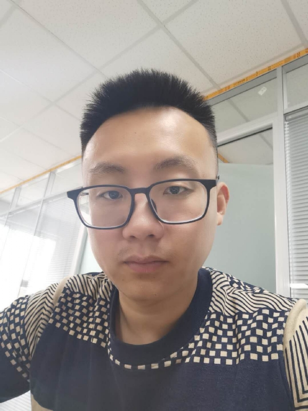 方圆的第一张照片--全国闪婚服务中心
